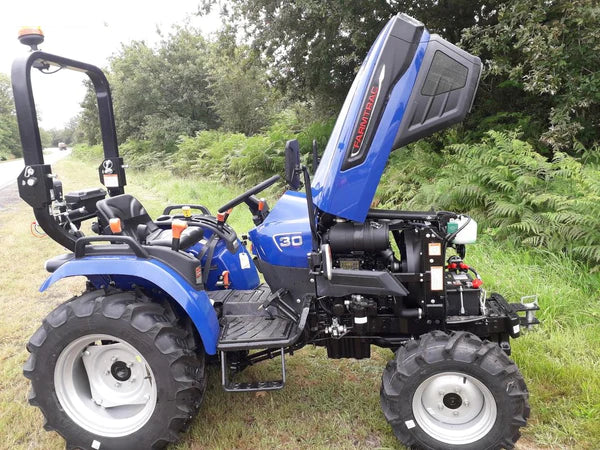 Farmtrac FT30 est un tracteur compact mais puissant