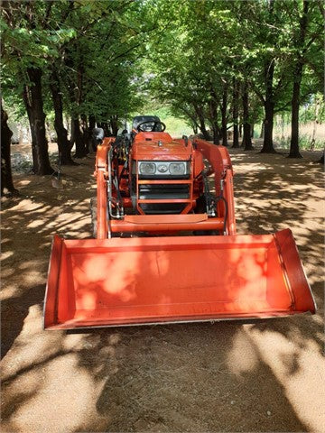 Tracteut KUBOTA L3200 2017