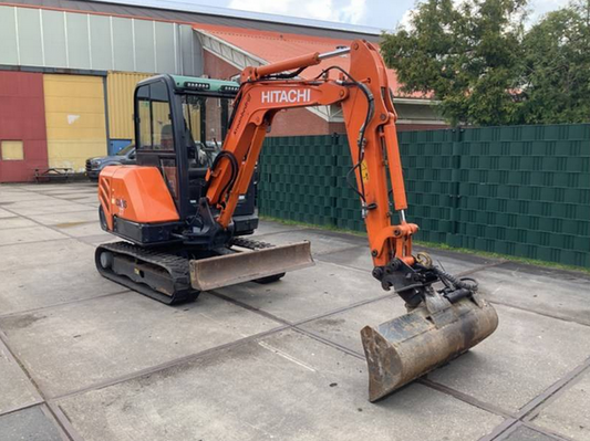 Mini Pelle Hitachi Zaxis 27-3 CLR (2011) - 2,7 T