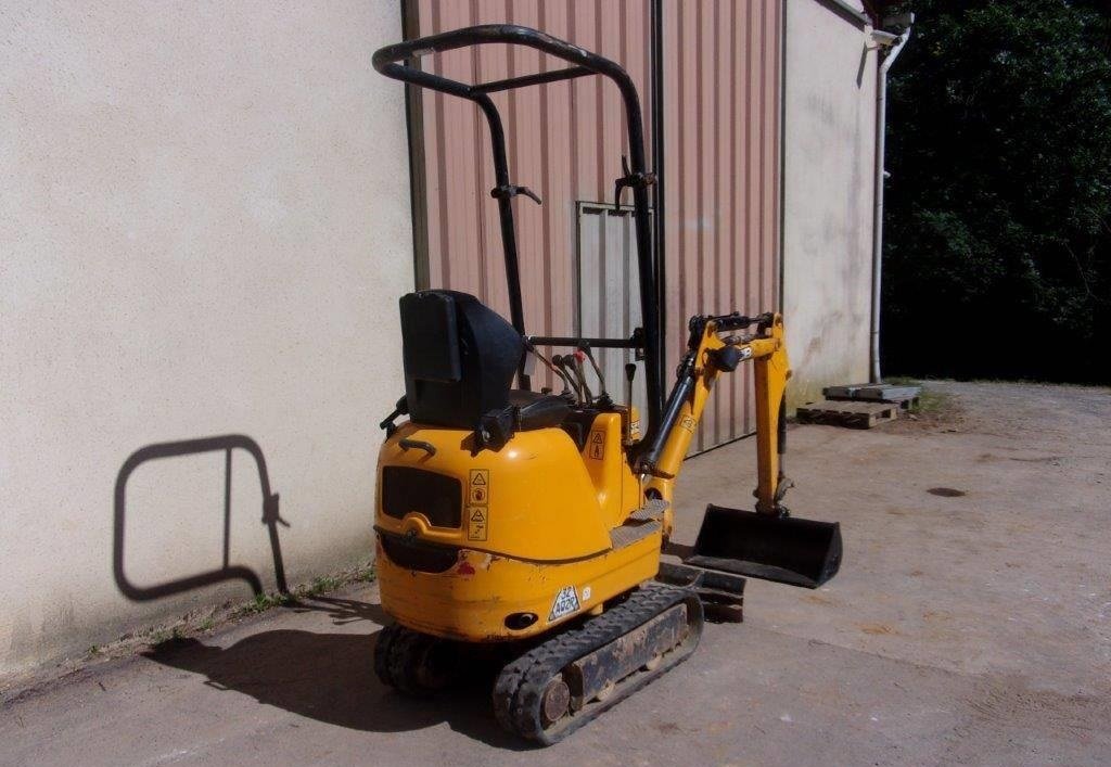 Mini Pelle JCB 8008 (2017) - 0,9 T