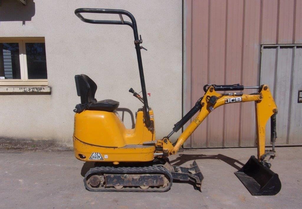 Mini Pelle JCB 8008 (2017) - 0,9 T