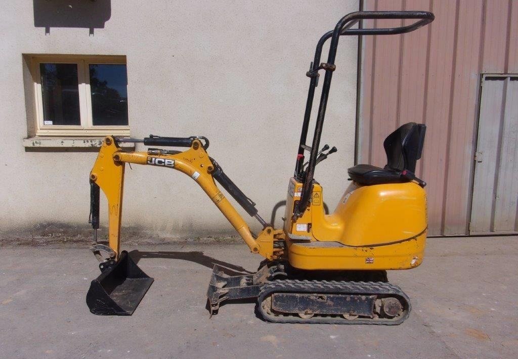 Mini Pelle JCB 8008 (2017) - 0,9 T